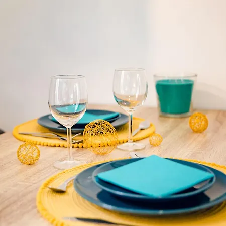 With Terrace - Train Station 2 Min Away