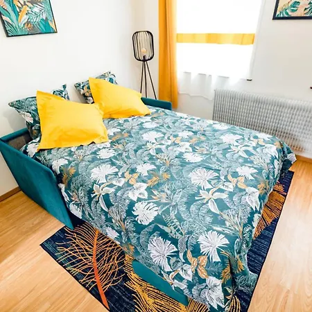 With Terrace - Train Station 2 Min Away * Valenciennes